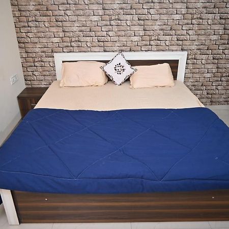 Staeg Heart Of City 2Bhk - 201 Indore Eksteriør bilde