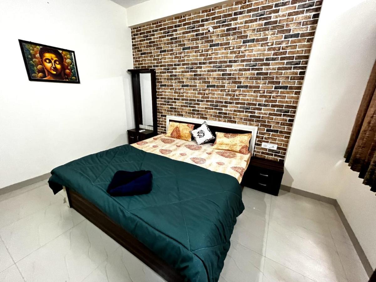 Staeg Heart Of City 2Bhk - 201 Indore Eksteriør bilde